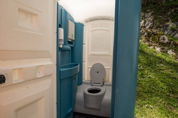 Best Porta potty delivery and setup  in Harrisburg, NC